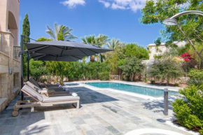 Phaedrus Living Amorosa 13 Beachside Villa